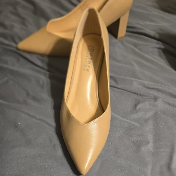 Journee Collection Women's Beige Block Heels - Picture 6 of 13